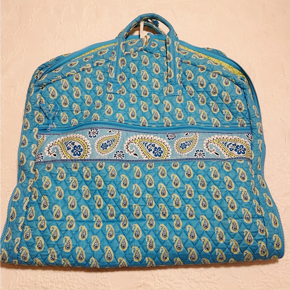 Vera Bradley Bermuda Blue Paisley Garment Bag